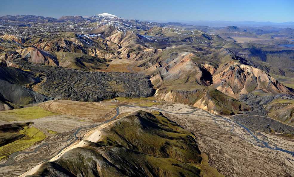 Landmannalaugar_-_rir_N_-_verkleinert_slider_1736845754.jpg